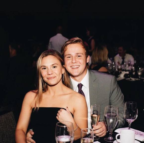 Meet your Posher, Meagan - Picture 1 of 1